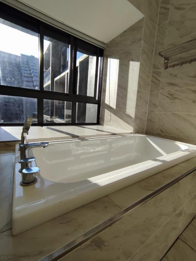 Melaka Town - Imperio Residence Studio With Bathtub Екстер'єр фото